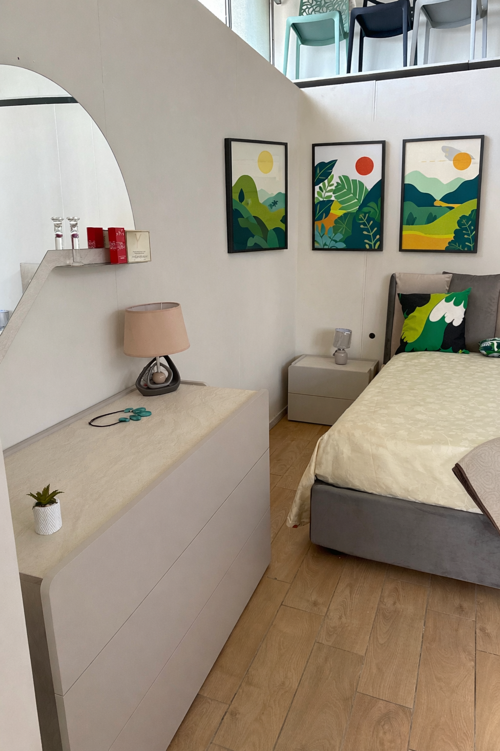 CORSO 11 CAMERA DA LETTO TAMBURATO