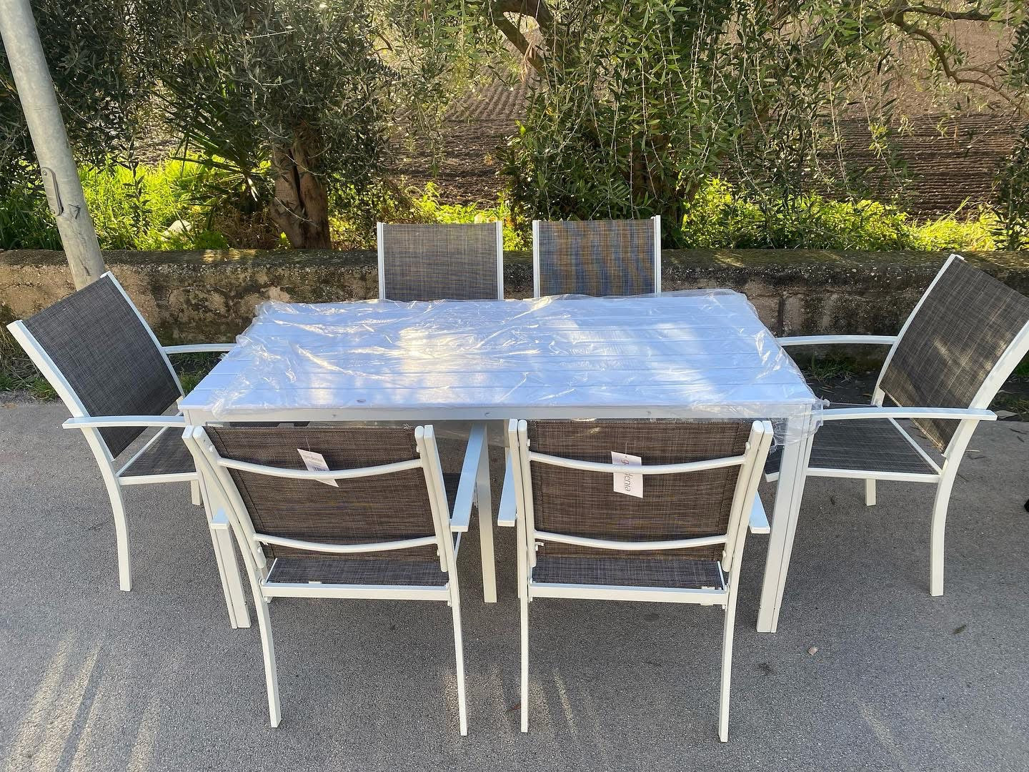 SET TAVOLO MYKONOS 150x80 BIANCO + 6 POLTRONE