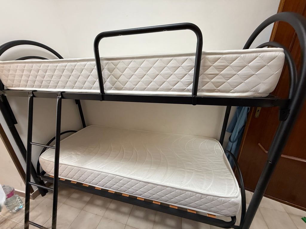 LETTO A CASTELLO AD ARCO NERO