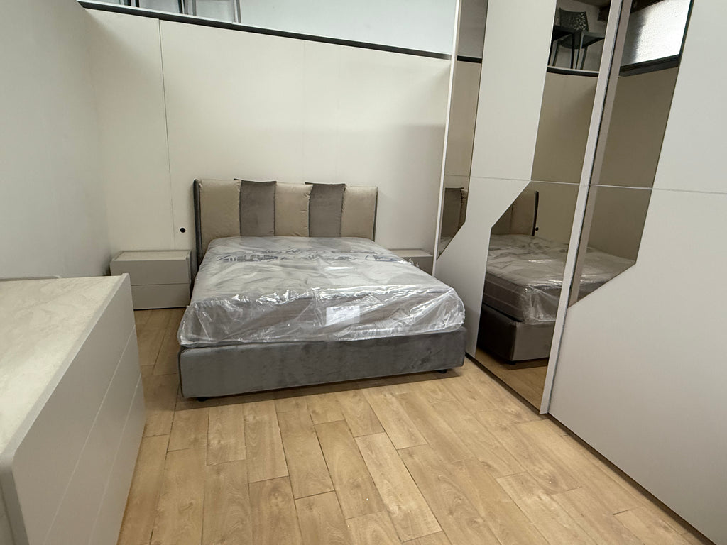 CORSO 11 CAMERA DA LETTO TAMBURATO