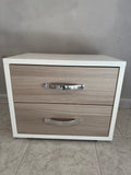 COMODINO 2 CASSETTI BIANCO E OLMO L52xP36xH52