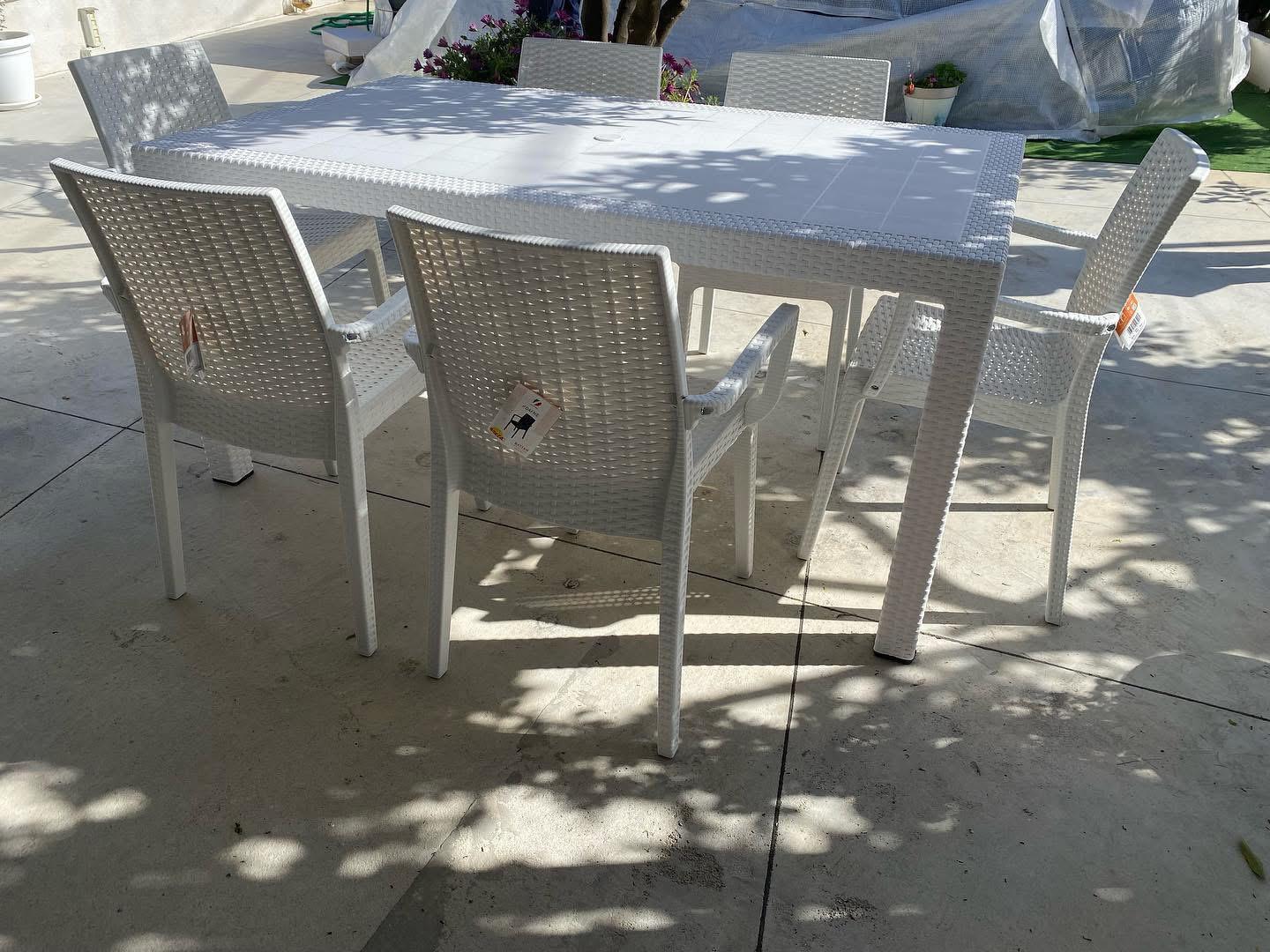 SET TAVOLO RATTAN BIANCO 150x80+ 6 POLTRONE BIANCO