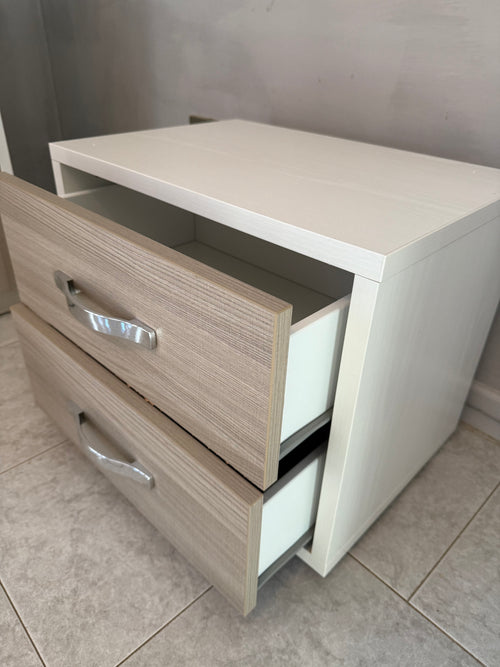 COMODINO 2 CASSETTI BIANCO E OLMO L52xP36xH52