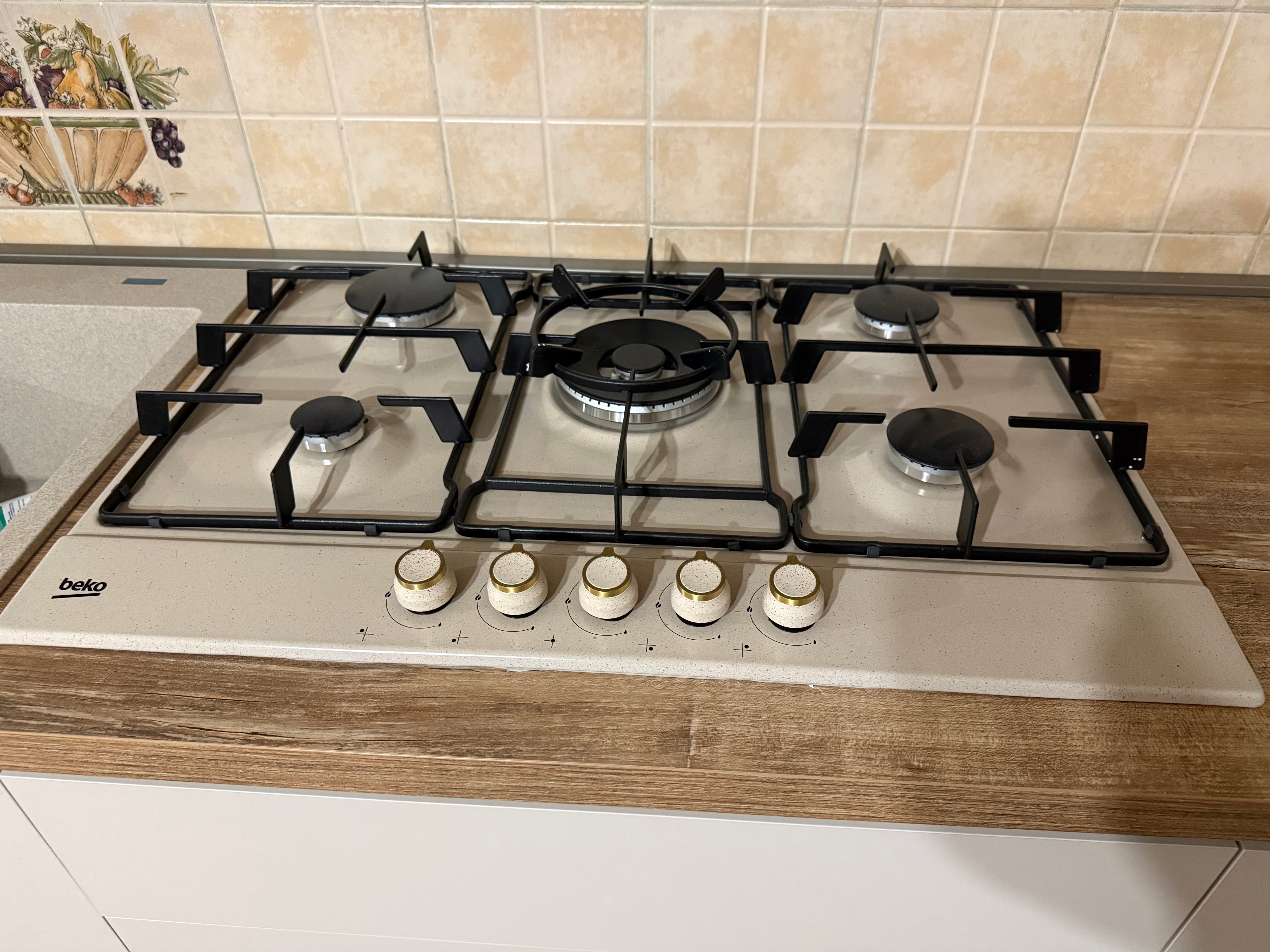 BEKO PIANO COTTURA INCASSO GAS HIAW75224SAVR