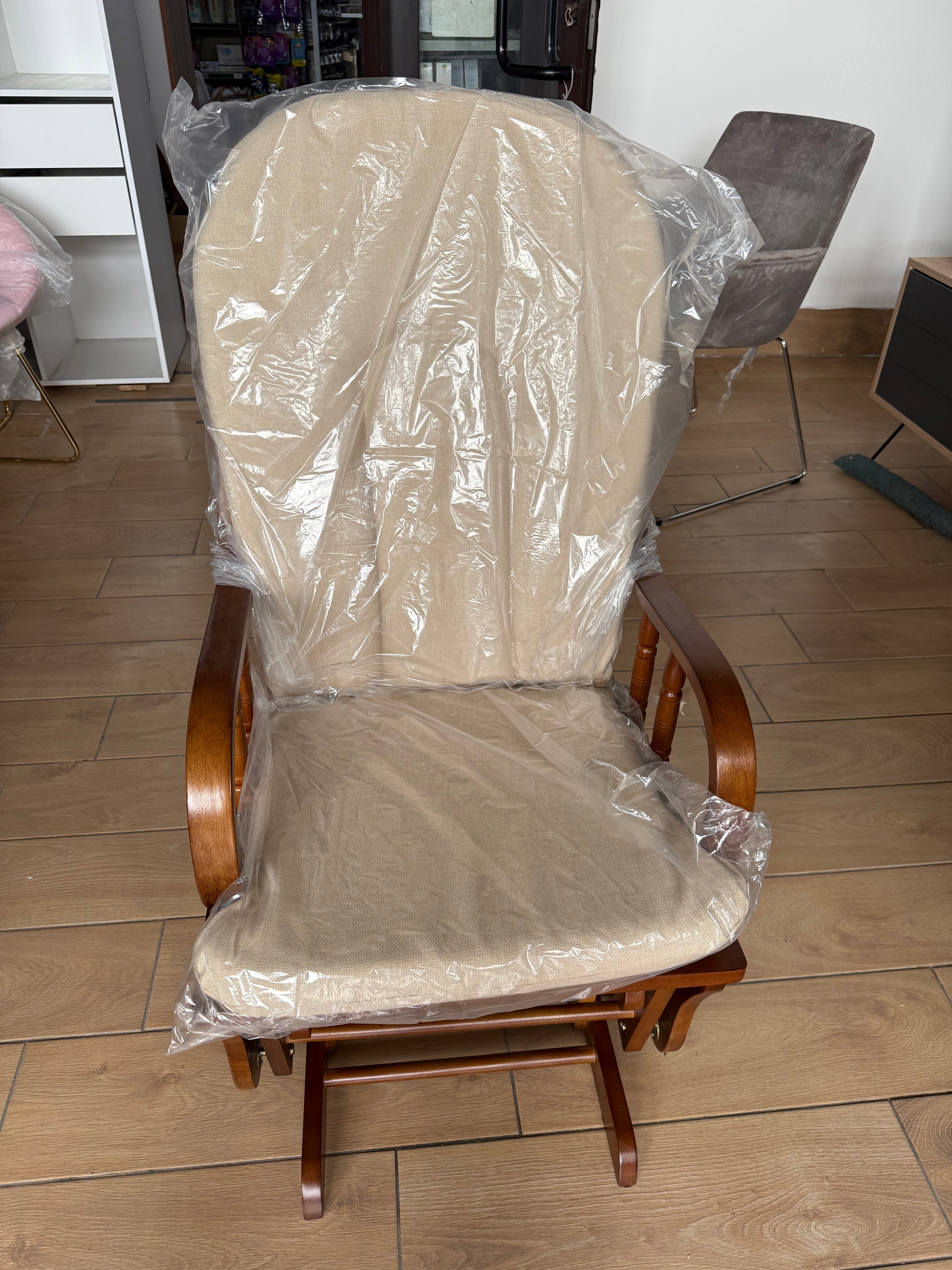 POLTRONA DONDOLO DOUGLAS MOLLEGGIATO BEIGE