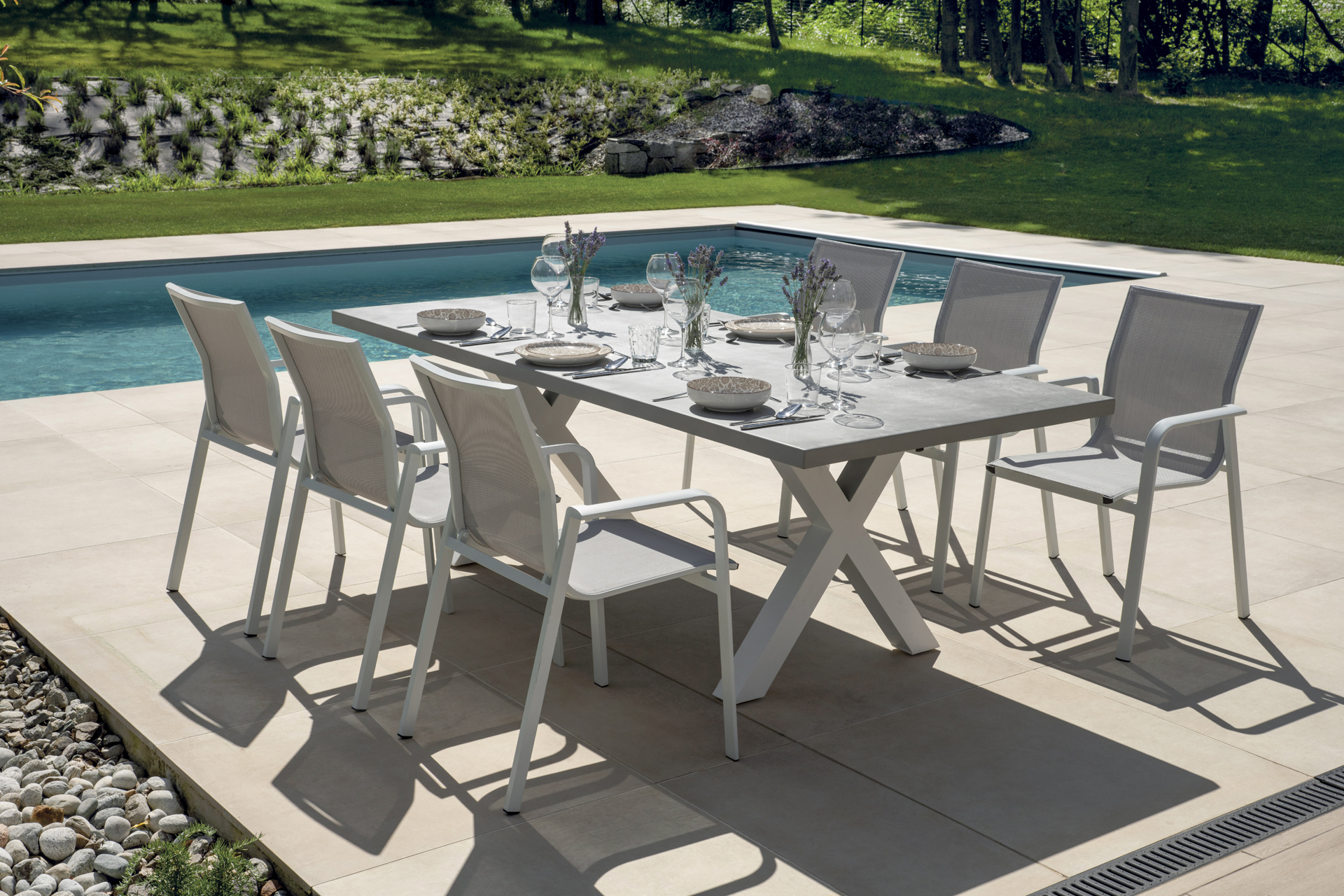 TAVOLO AMANTEA 220X100 ALU ANTR - PIANO RESINA GRI